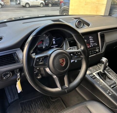 PORSCHE MACAN S 2017 DARK GRAY ON BLACK full