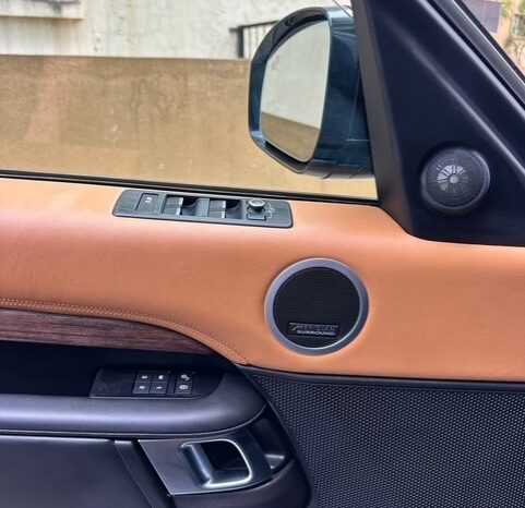 LAND ROVER DISCOVERY V6 HSE LUXURY 2018 GRAY ON BASKET full