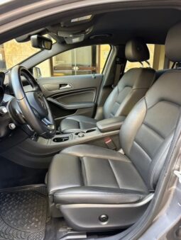 MERCEDES GLA 250 4MATIC 2017 GRAY ON BLACK full