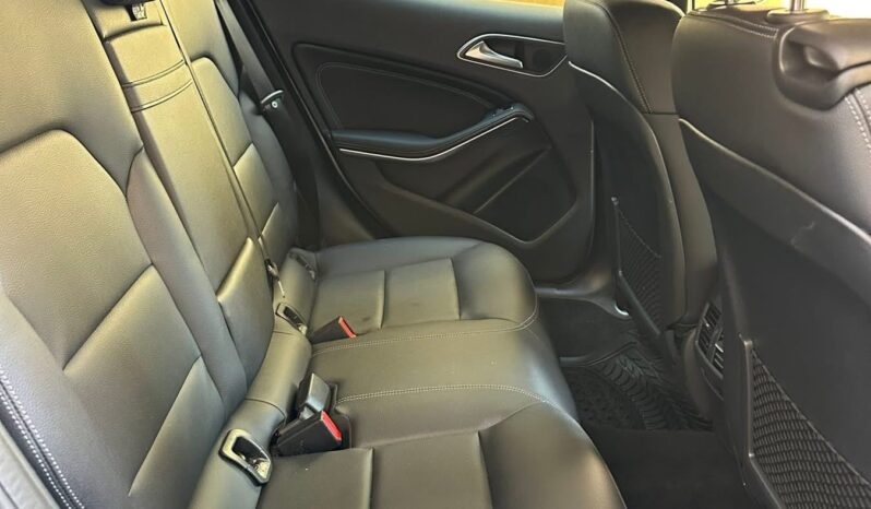 MERCEDES GLA 250 4MATIC 2017 GRAY ON BLACK full