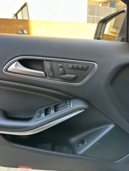 MERCEDES GLA 250 4MATIC 2017 GRAY ON BLACK full