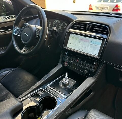 JAGUAR F-PACE S 2017 BLACK ON BLACK full