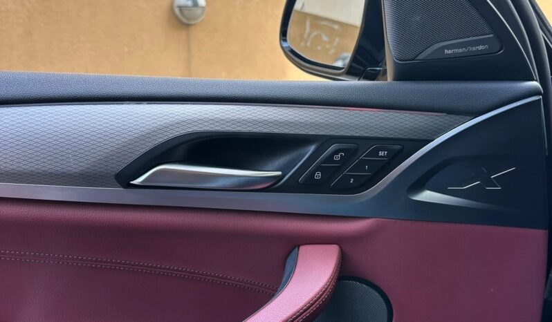 BMW X4 M-PACKAGE X-DRIVE 30i 2019 DARK BLUE ON RED full