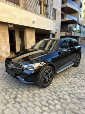 MERCEDES GLC 300 AMG-LINE NP 4MATIC 2020 BLACK ON BLACK
