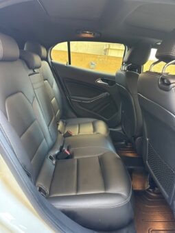 MERCEDES GLA 250 AMG-LINE 4MATIC 2017 WHITE ON BLACK full