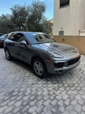 PORSCHE CAYENNE S 2017 GRAY ON BLACK