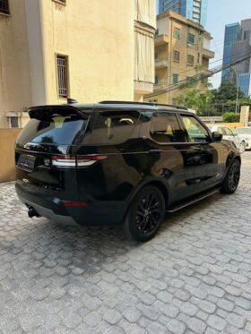 LAND ROVER DISCOVERY V6 2017 BLACK ON BLACK