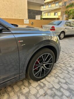AUDI Q8 QUATTRO S-LINE 2019 GRAY ON BLACK full