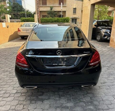 MERCEDES C300 AMG-LINE 4MATIC 2017 BLACK ON BLACK full