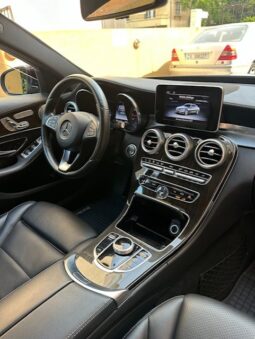 MERCEDES C300 AMG-LINE 4MATIC 2017 BLACK ON BLACK full