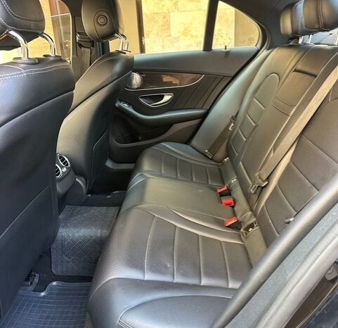 MERCEDES C300 AMG-LINE 4MATIC 2017 BLACK ON BLACK full